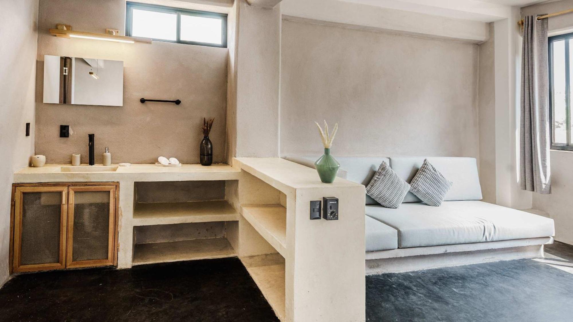 Casa Leah In Zicatela - Luxury Boutique - With Private Plunge Pool - Steps From The And La Punta - Ac In Bedroom - 8 Apartment
