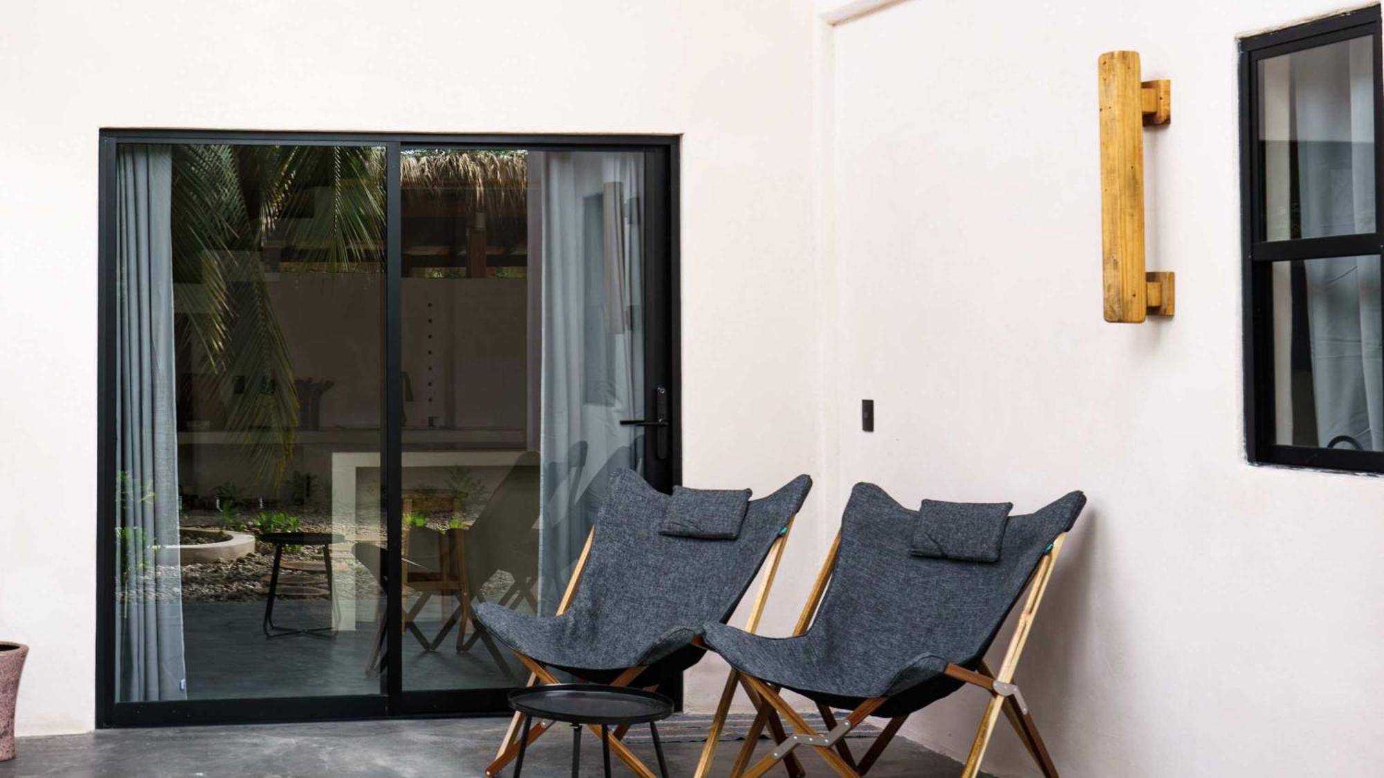 Casa Leah In Zicatela - Luxury Boutique - With Private Plunge Pool - Steps From The And La Punta - Ac In Bedroom - 8