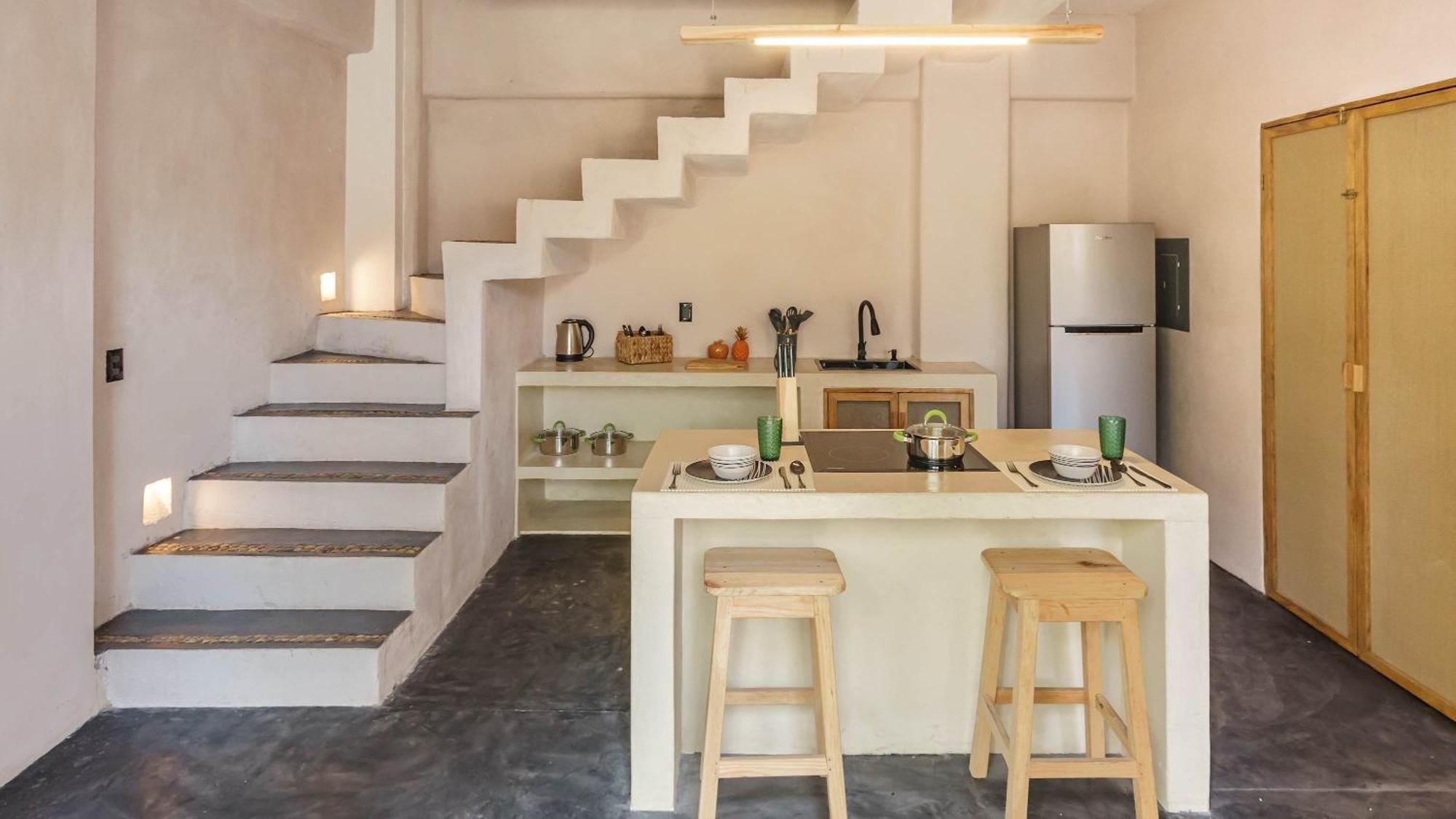 Casa Leah In Zicatela - Luxury Boutique - With Private Plunge Pool - Steps From The And La Punta - Ac In Bedroom - 8 Apartment